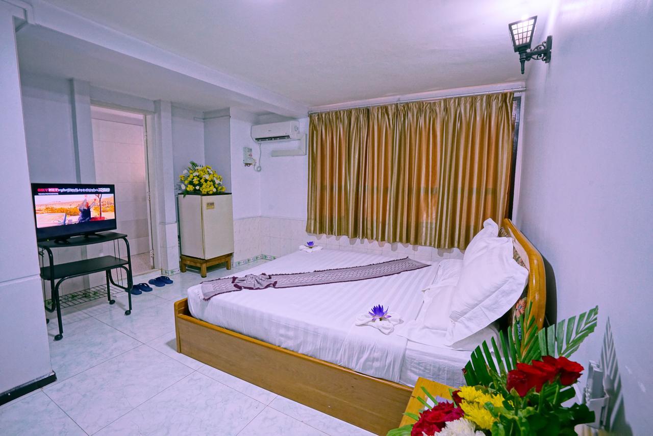 Taim Phyu Hotel Mandalay Exterior foto